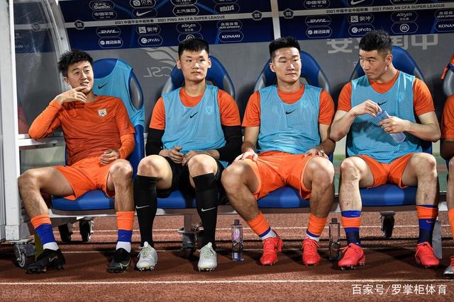 伦纳德加盟助力巴恩斯进攻 靠相互配合增强球队实力